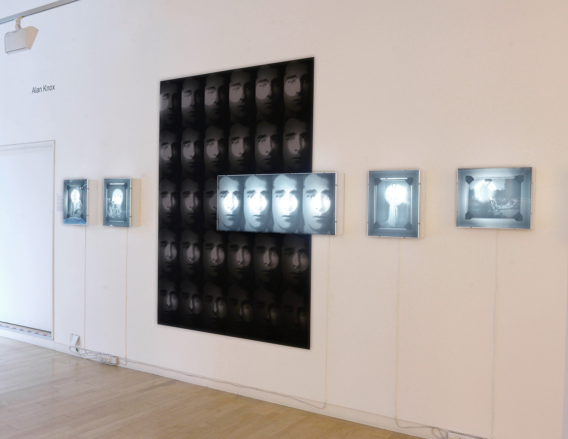 Alan Knox, Installation view